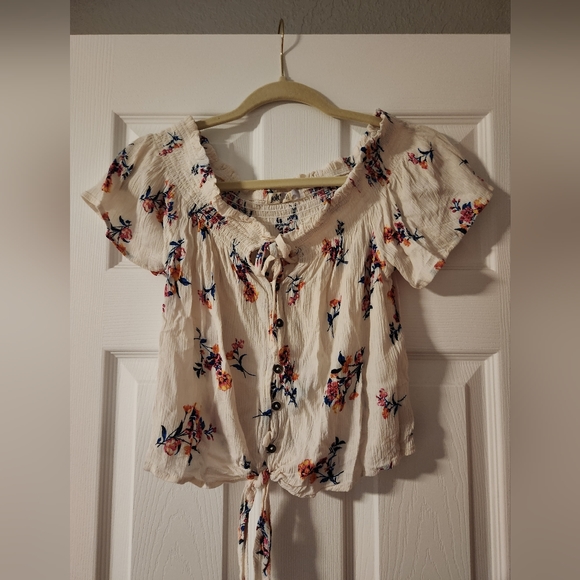 Floral off shoulder blouse - Picture 1 of 5